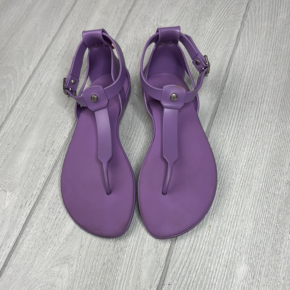 Jelly thong sandals, purple sandals size 7US, UK 5, Hunter
